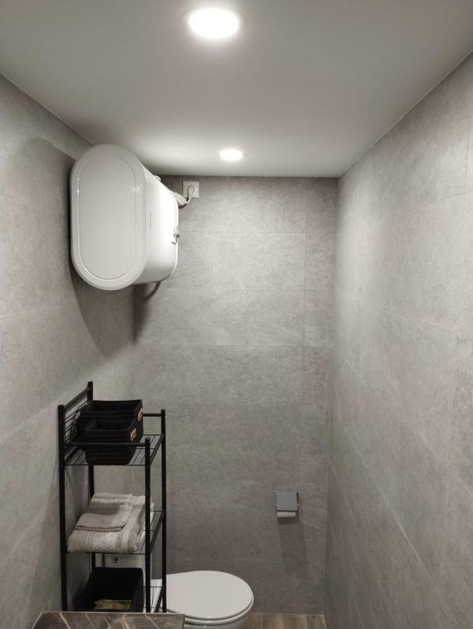 Apartamento Blanco Y Negro En El Centro Αλικάντε Εξωτερικό φωτογραφία