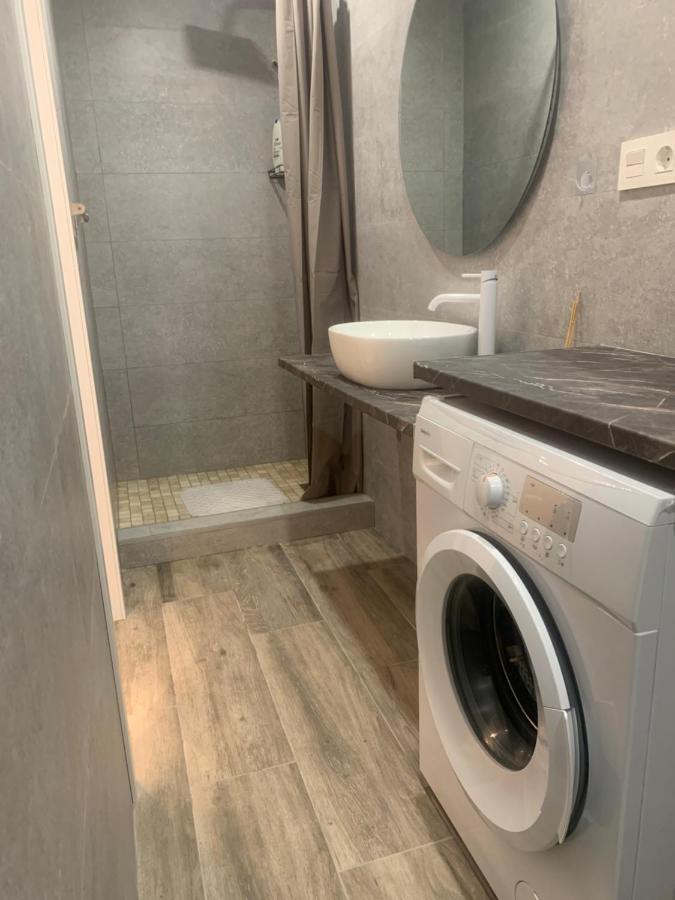 Apartamento Blanco Y Negro En El Centro Αλικάντε Εξωτερικό φωτογραφία